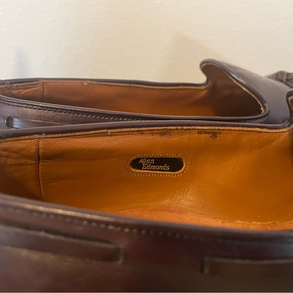 ALLEN EDMONDS Made In USA Grayson Tassel Loafer in Burgundy Size 10 1/2 B $425 main image 8